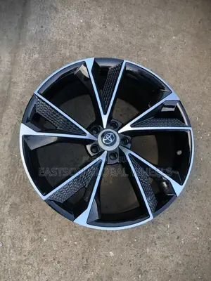 20 Inches Alloyed Wheel And Tyres For Toyota Venza Upgrade
