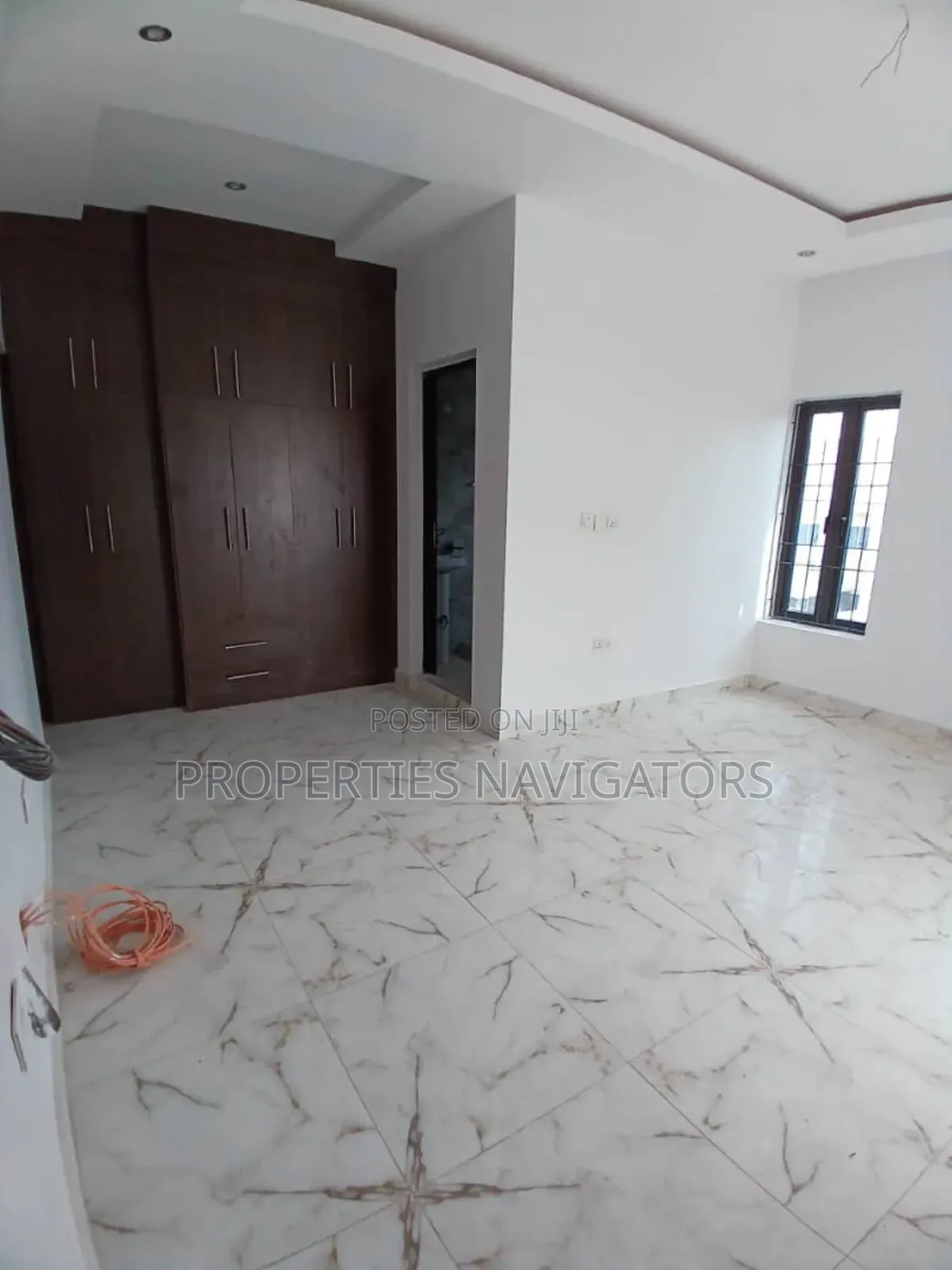 3bdrm Duplex in Naf Valley Estate for rent