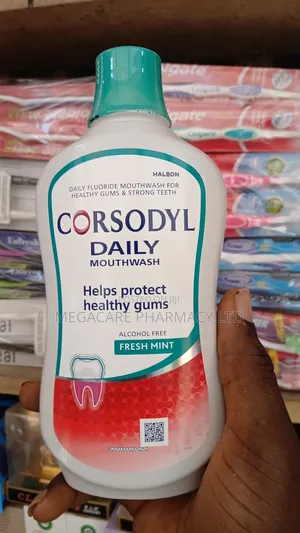 Corsodyl Daily Mouth Wash Cool Mint 500ml