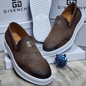 Men’S Classic Givenchy Loafer