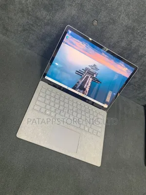 Laptop Microsoft Surface 8GB Intel Core i7 SSD 256GB