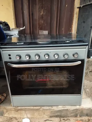 Six Burners Gas Cooker With Hotplates