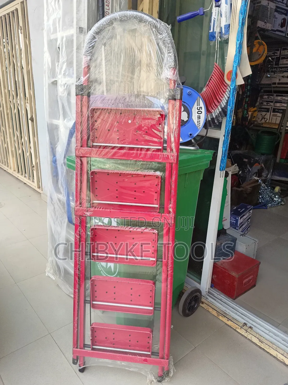 5 Steps Household Red Ladder