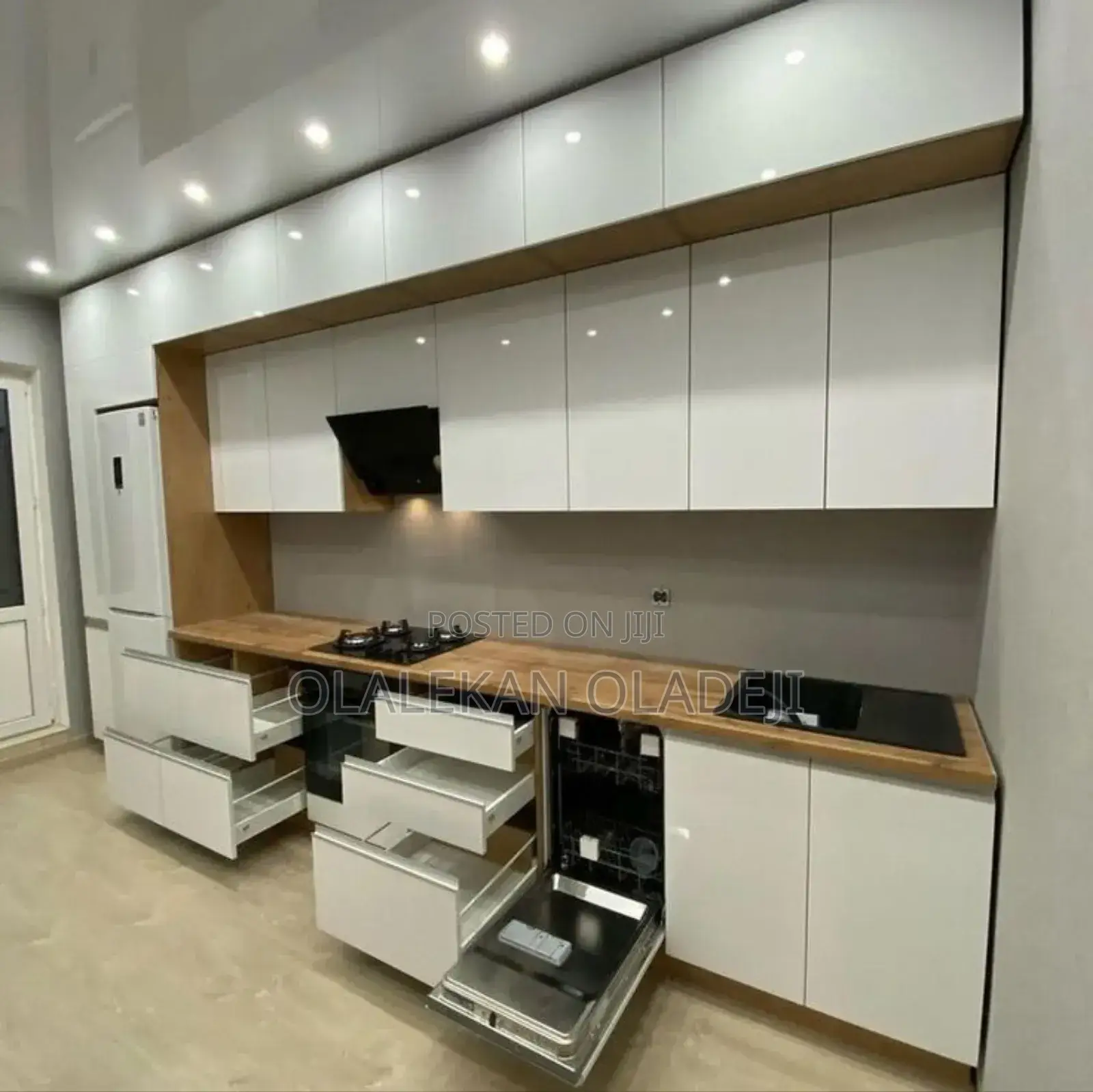 Kitchen Cabinet