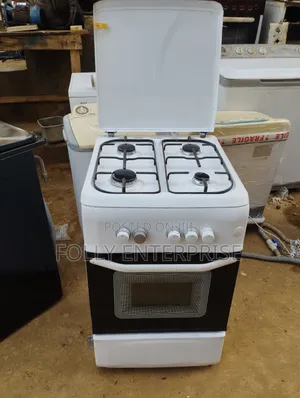 UK Used Standing Gas Cooker With Oven and Grill