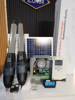 Automated Swing Gate Operator With Remote Battery And Solar
