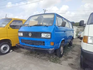 Volkswagen Transporter 2005 Blue