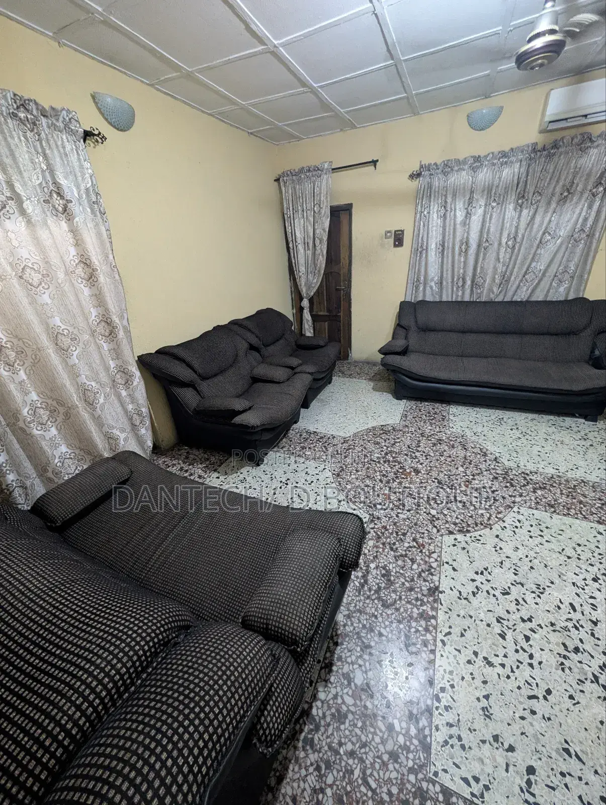 7 Seater Chair