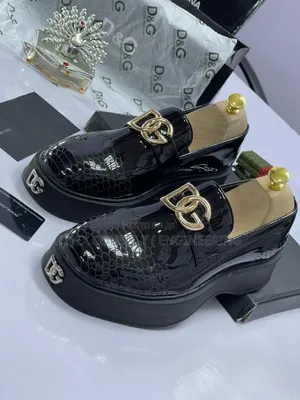 D G Shoe Available