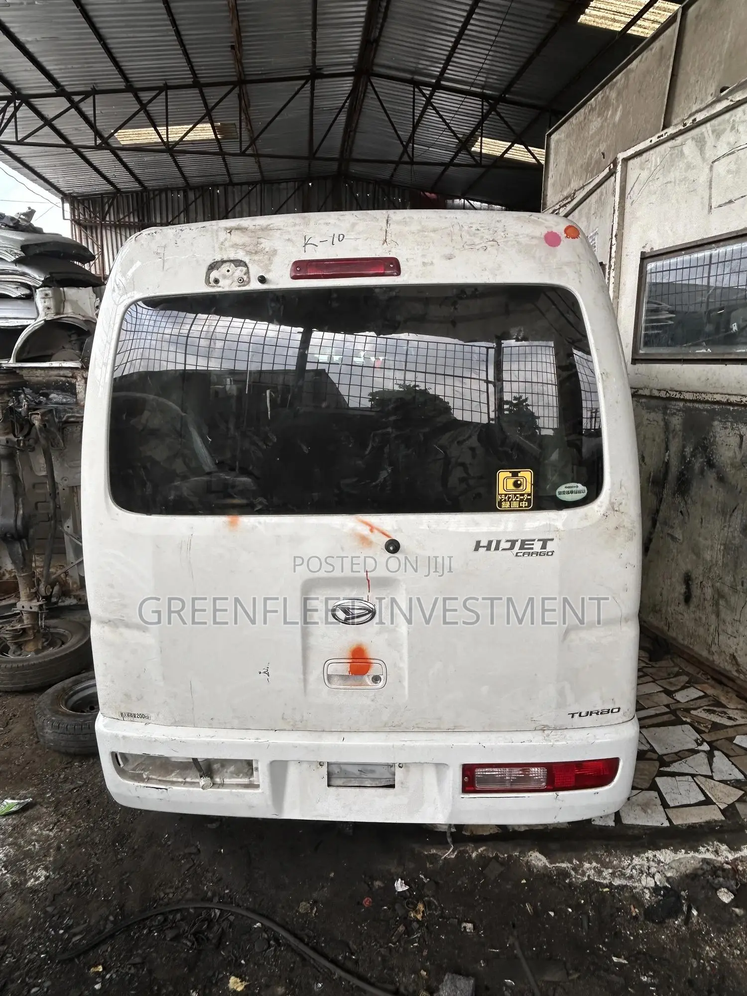 Daihatsu Hijet 2012 White