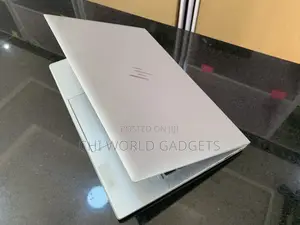 Laptop HP EliteBook 830 G7 16GB Intel Core i7 SSD 512GB