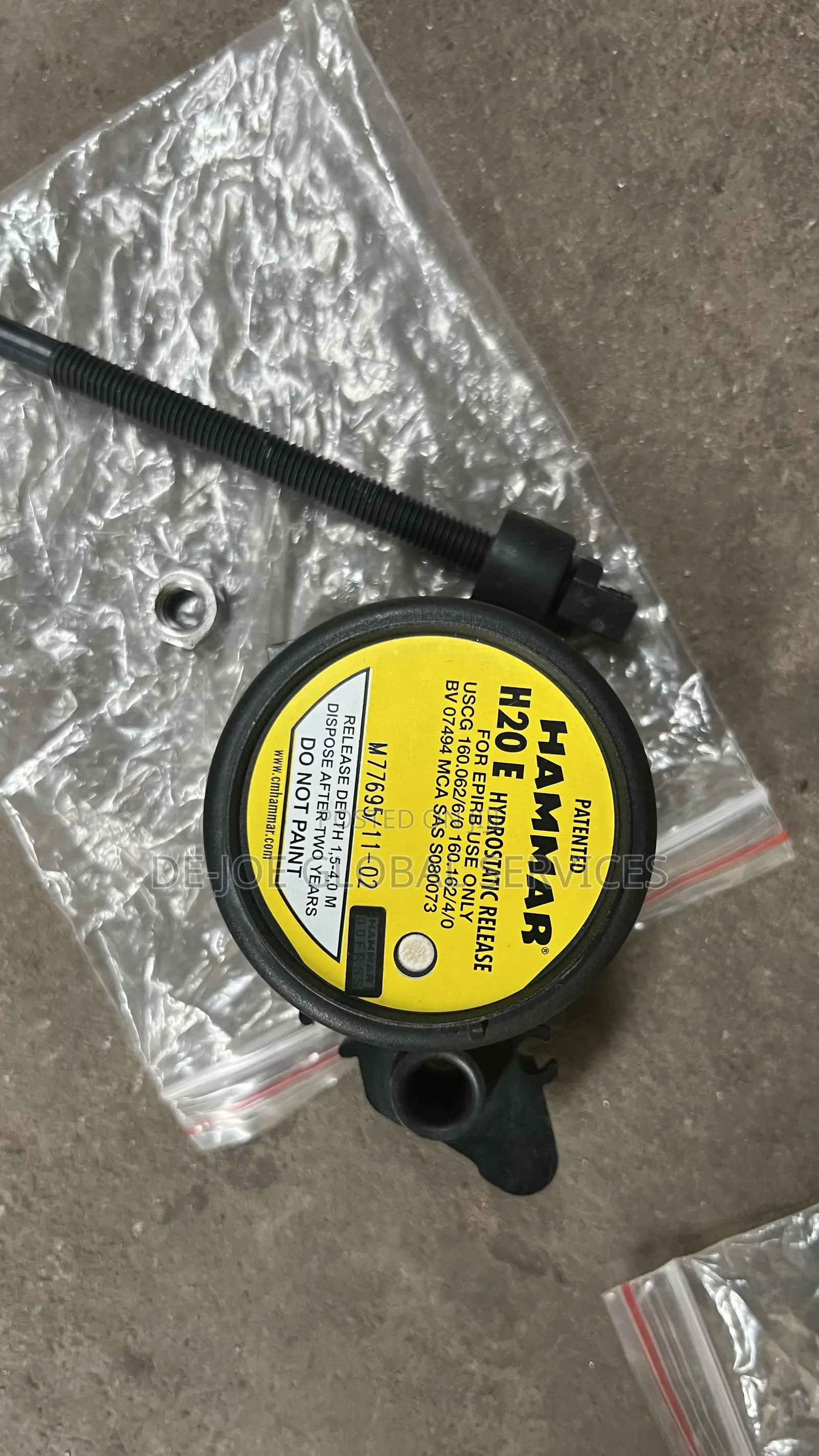 Hydrostatic Release for Epirb Hammar