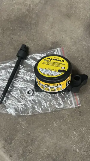 Hydrostatic Release for Epirb Hammar