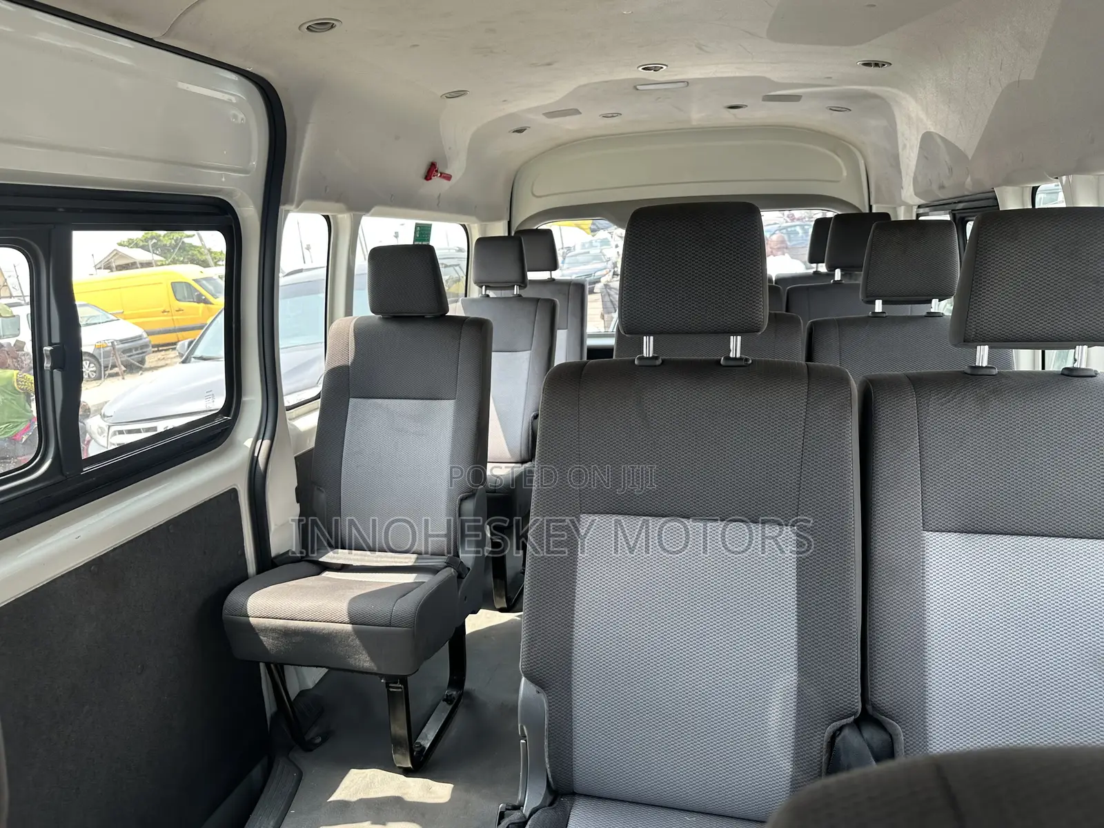 Toyota HiAce 2020 White