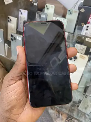 Apple iPhone XR 128 GB Red