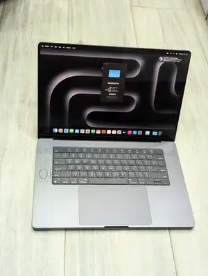 Apple MacBook Pro 2023 M3 Max 16-Inch 18GB Apple M3 Pro SSD 512GB