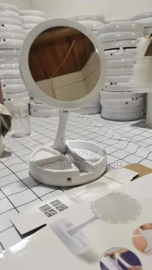 My Foldaway Make Up Mirror