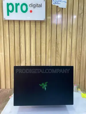 Laptop Razer Blade 32GB Intel Core I7 SSD 1T