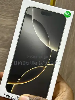 New Apple iPhone 16 Pro Max 256 GB Silver