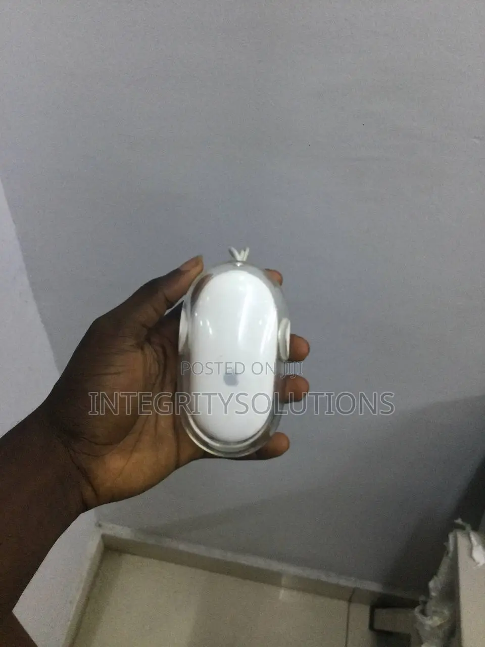 Apple Pro Mouse M5769 - Wired Magic Mouse