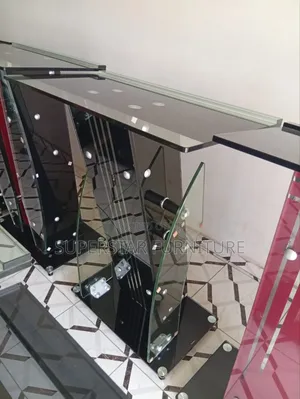 Unique Tempered Glass Church Pulpits
