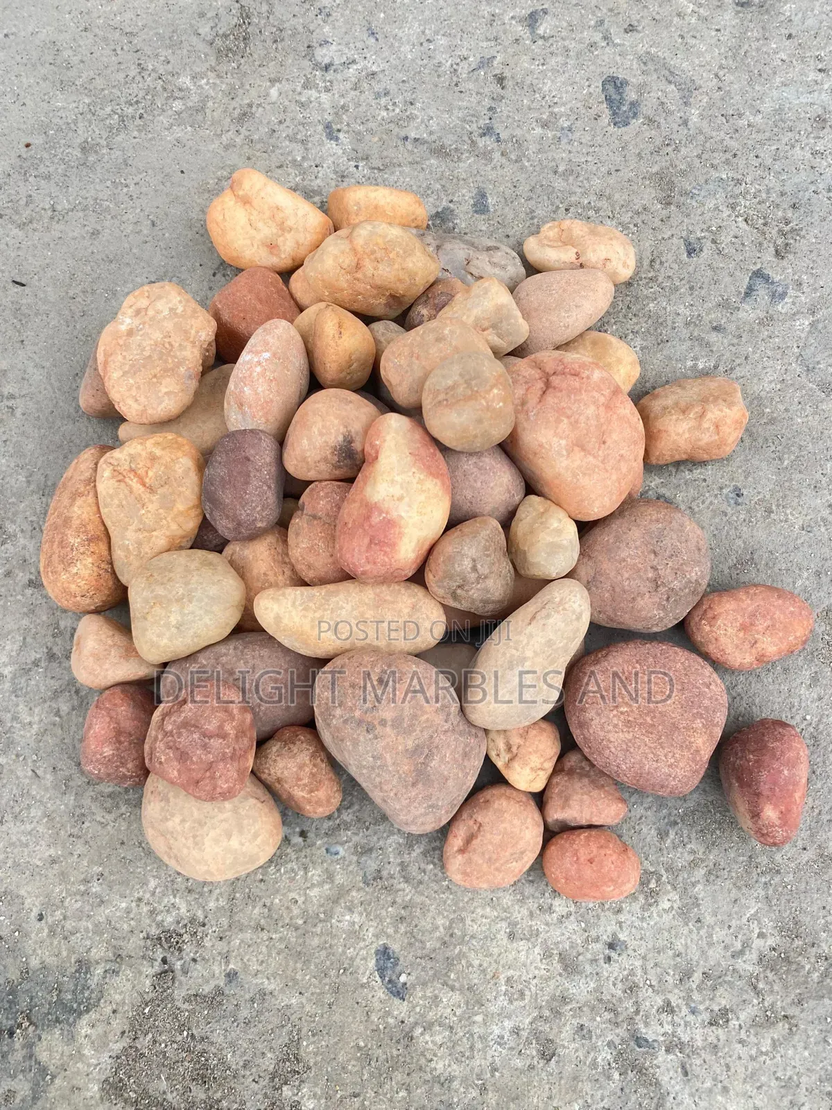 Natural Pebbles Stones