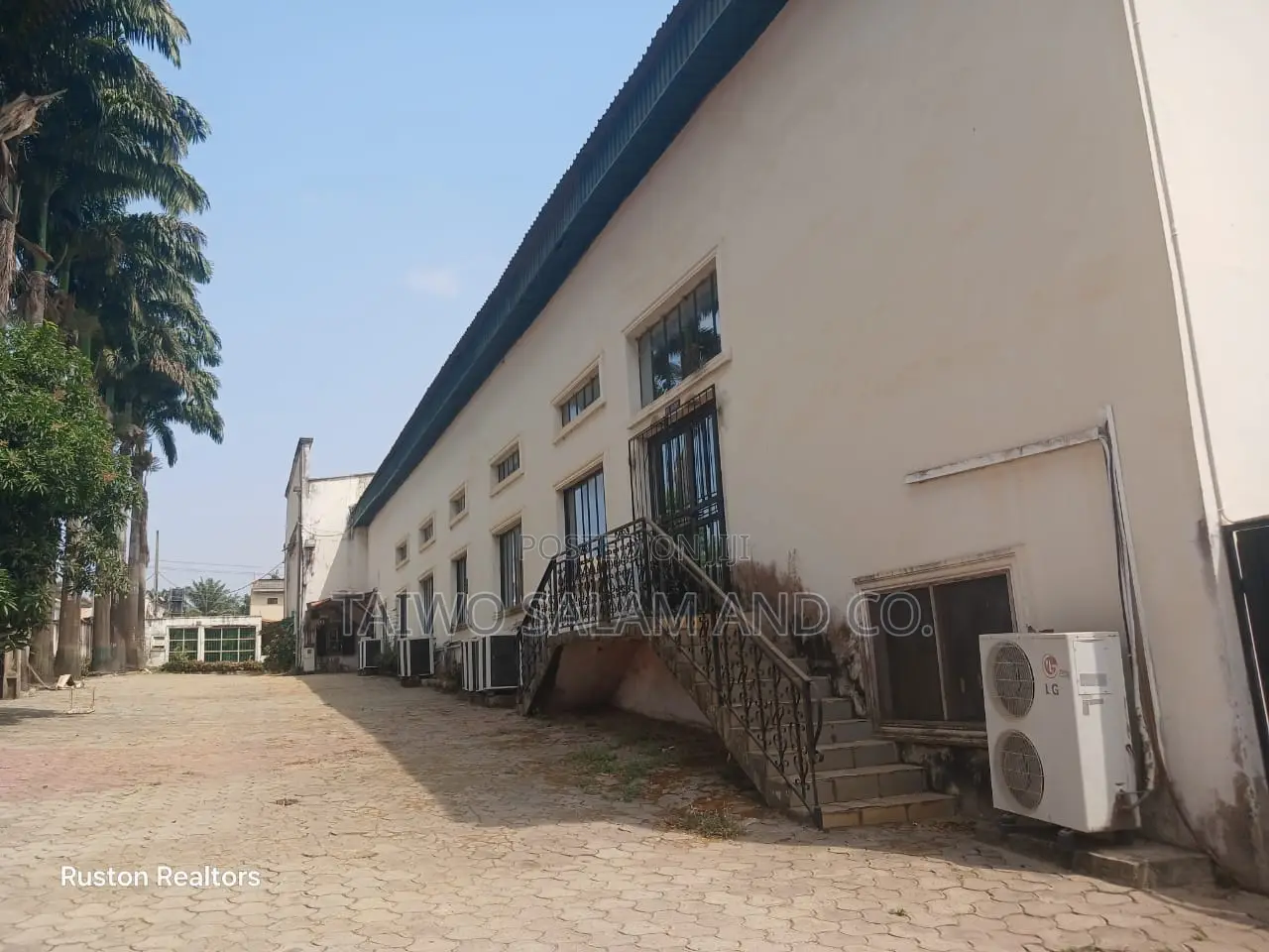 1500 Capacity Event Center Along Jericho Road