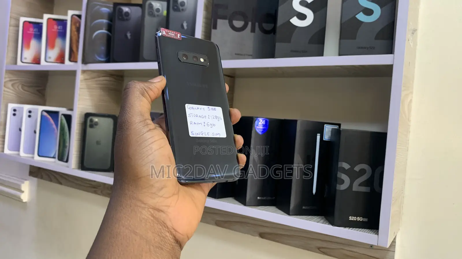 Samsung Galaxy S10e 128 GB Black