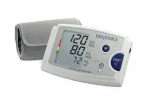 Automatic BP Machine With Large Backlit Display Accuracy