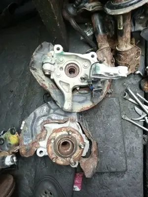 Front Hub Lincoln MKZ