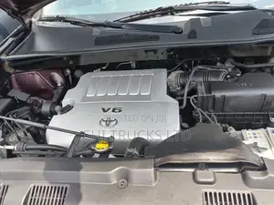 Toyota Highlander Limited 3.5l 4WD 2013