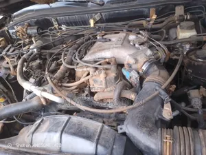 Nissan Pathfinder 1999 Green