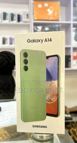 Photo - New Samsung Galaxy A14 128 GB Green