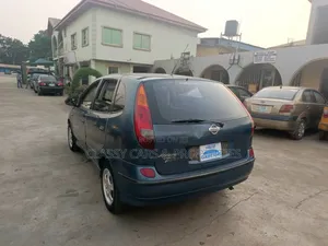 Nissan Almera Tino 2005 Blue
