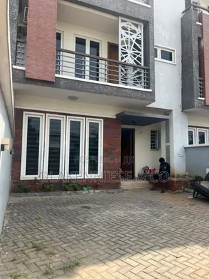4bdrm Duplex in Ikeja, Adeniyi Jones for sale