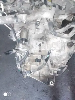 Toyota Sienna Gear Box 22pin 2012 Model
