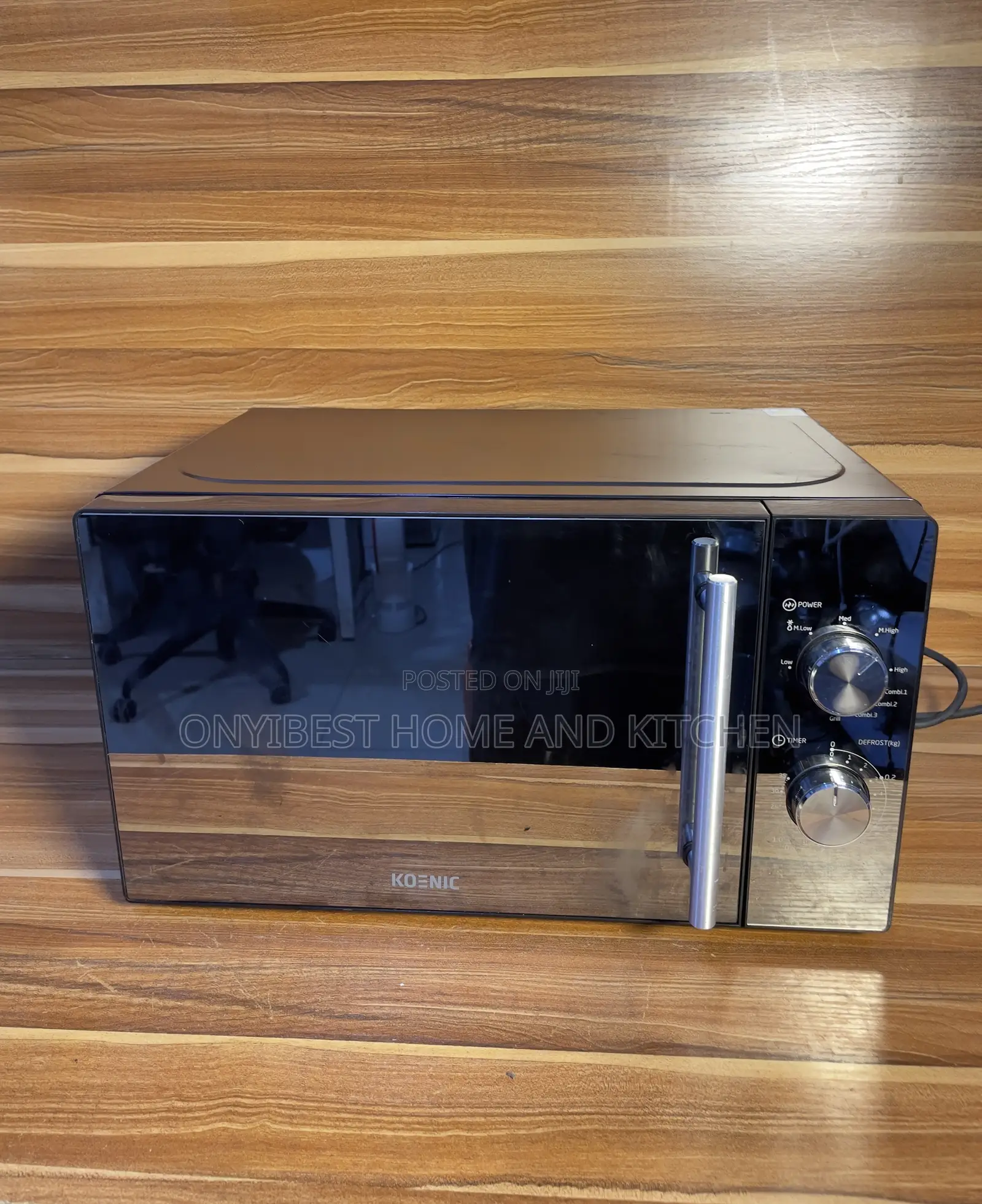 KOENIC 700wtts Microwave Oven
