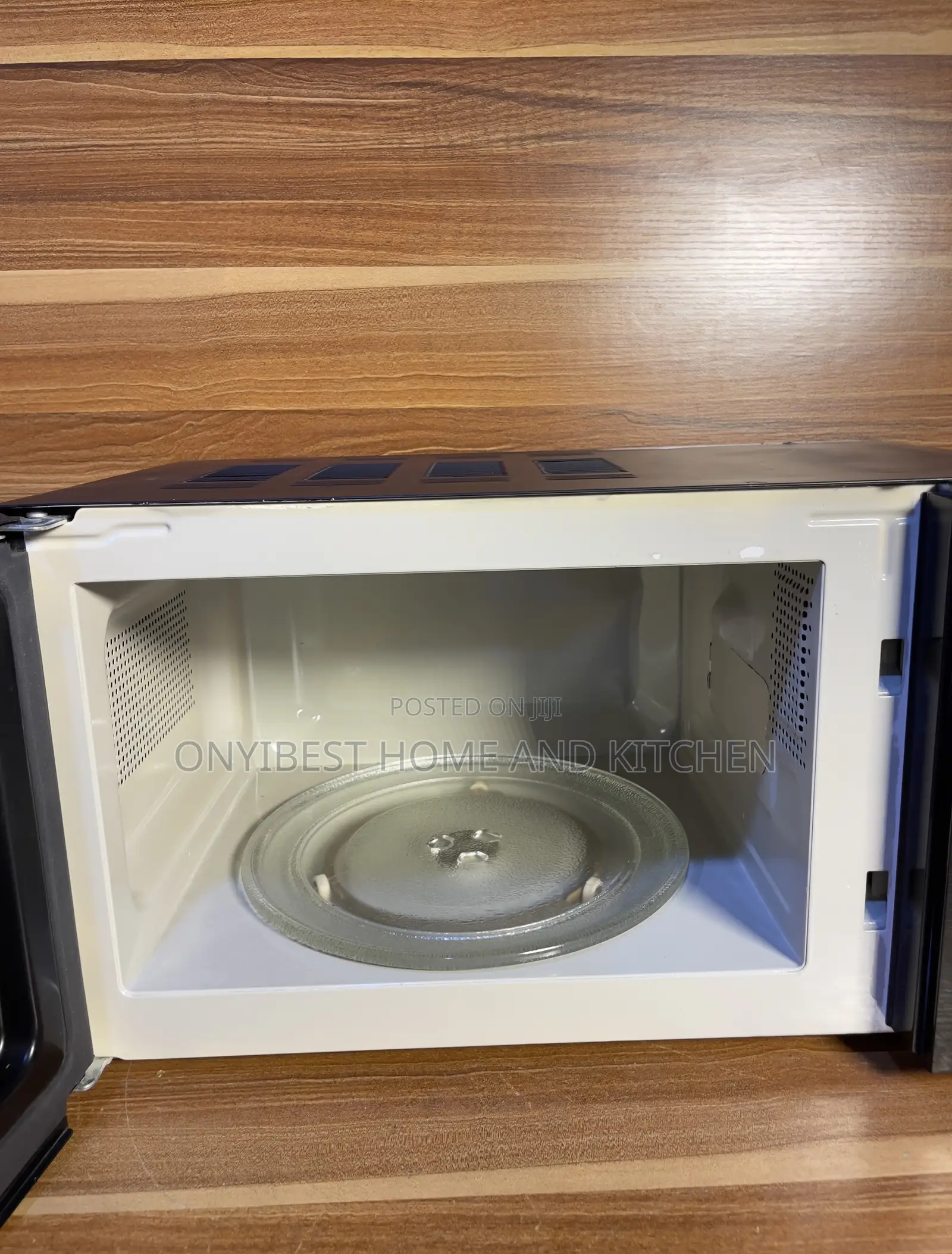 Russell Hobbs Microwave Oven