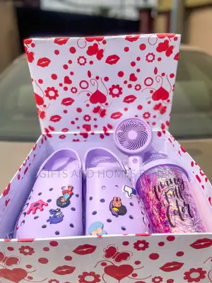 Lovely Lilac Gift Box