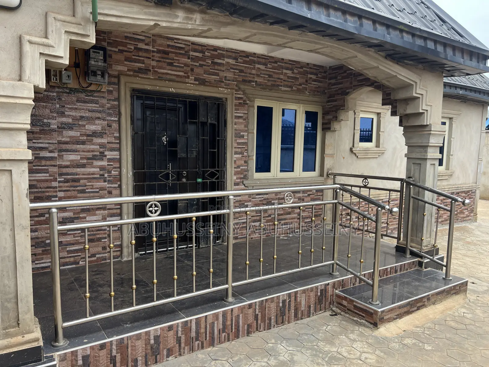 Furnished 3bdrm Bungalow in Ipaja for sale