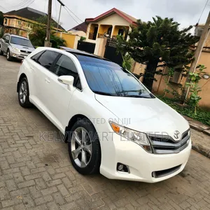 Toyota Venza 2016 White