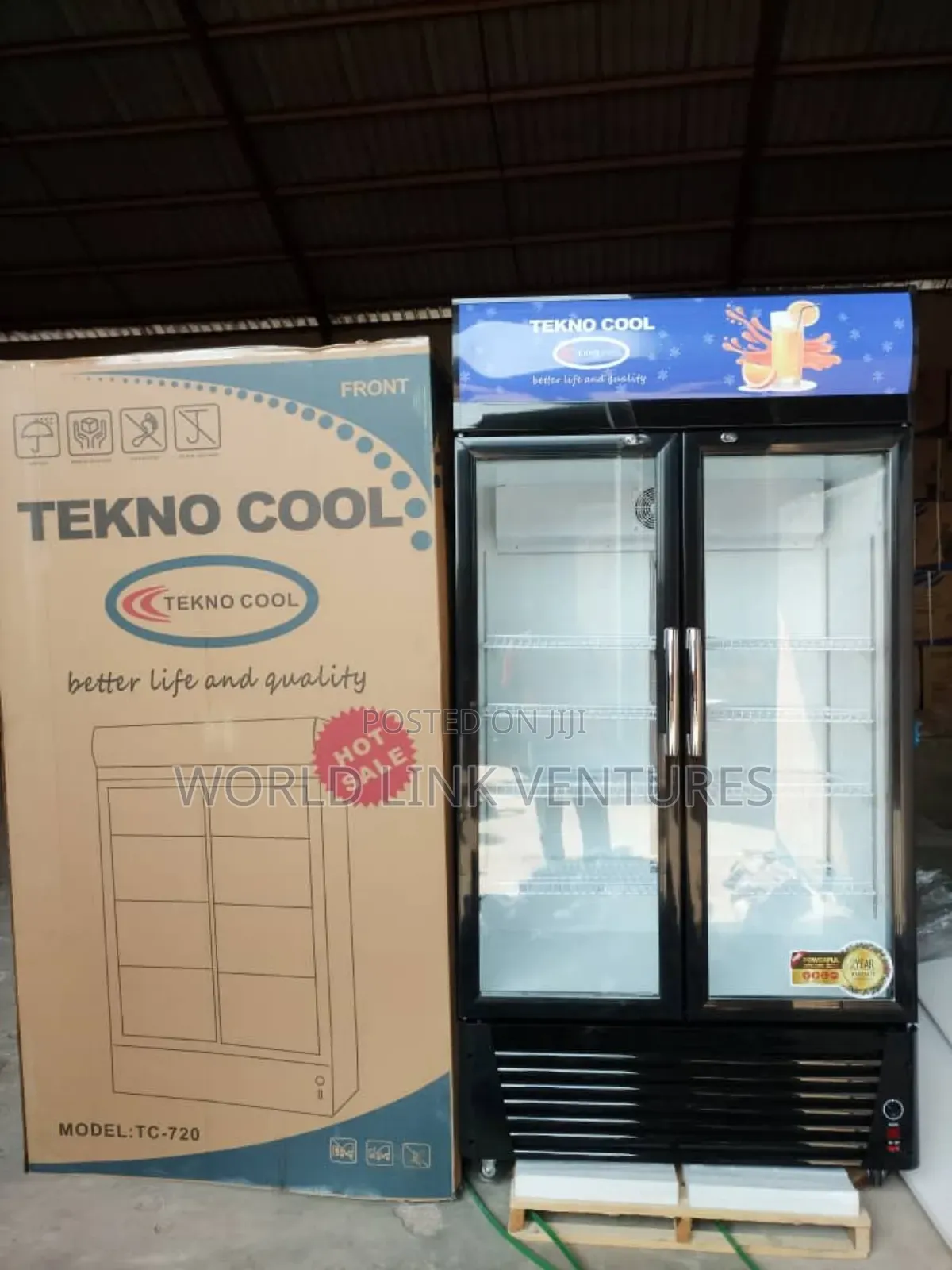 Techno Cool Standing Chiller Show Glass.