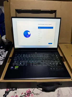 Laptop Acer Predator Helios 300 16GB Intel Core Ultra 7 SSD 1T