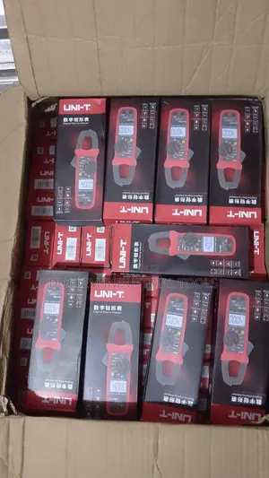 UT203+ Uni_t Digital Testing Clamp Meter