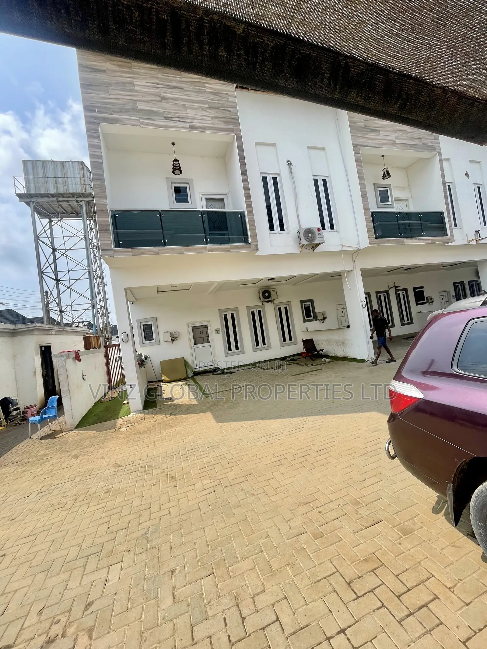 4bdrm Duplex in Lekki for rent
