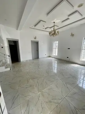 4bdrm Duplex in Lekki for rent