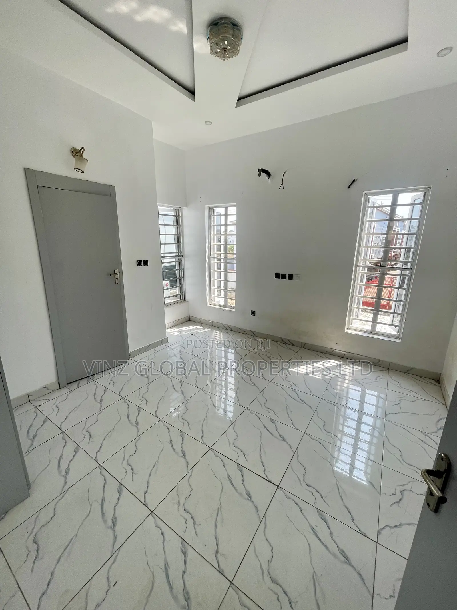 4bdrm Duplex in Lekki for rent