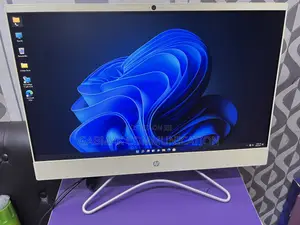 Desktop Computer HP AiO 24 8GB Intel Core I3 HDD 1T