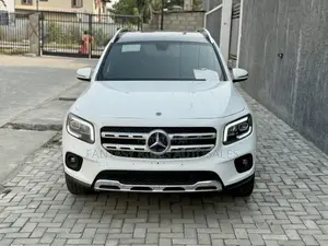 Mercedes-Benz GLB-Class GLB 250 4MATIC 2021 White