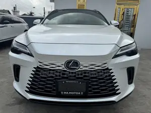 Lexus RX 2023 White